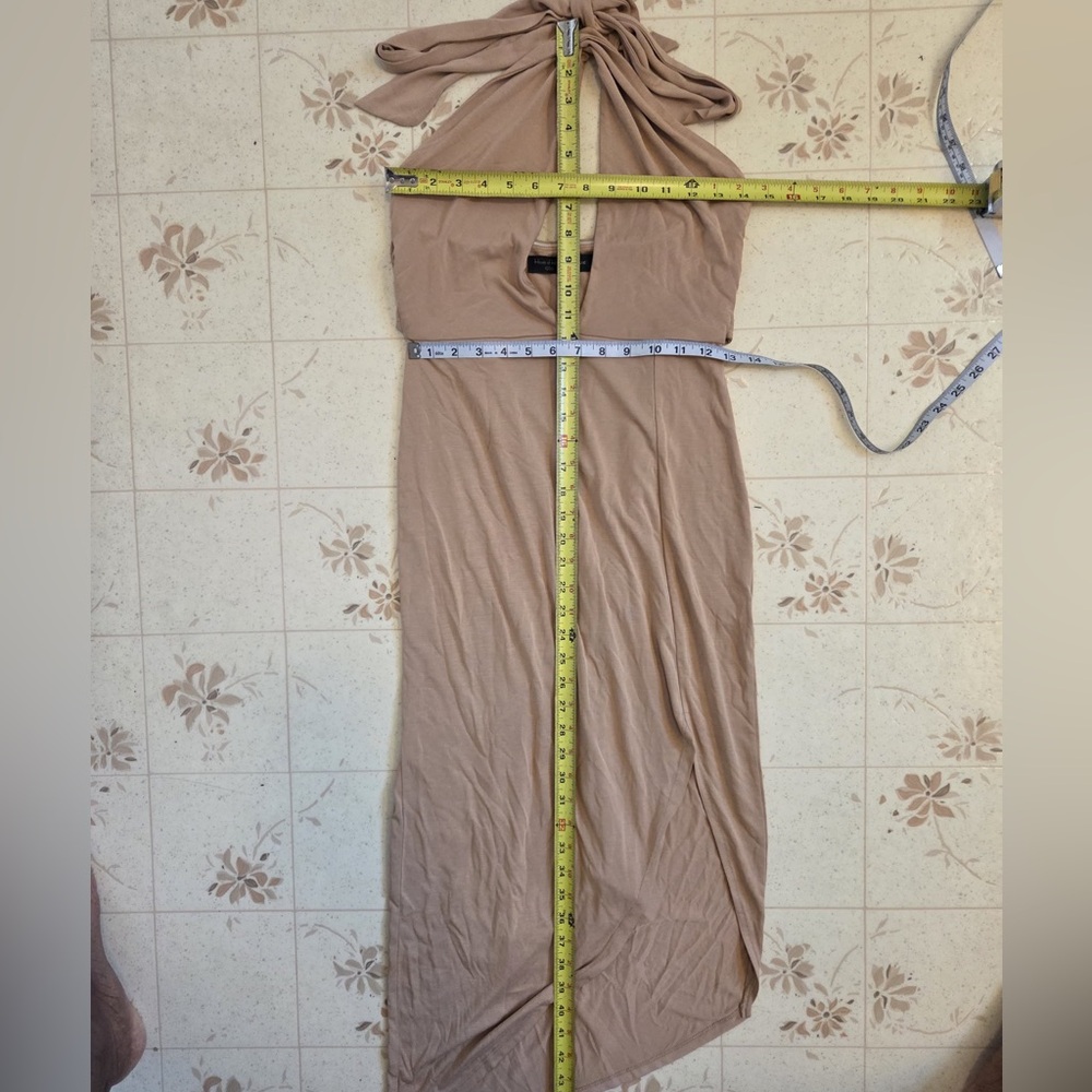 House of Harlow Elegant Tan Halter Dress MIDI Asymmetrical Side Slit Dress! - Picture 7 of 8